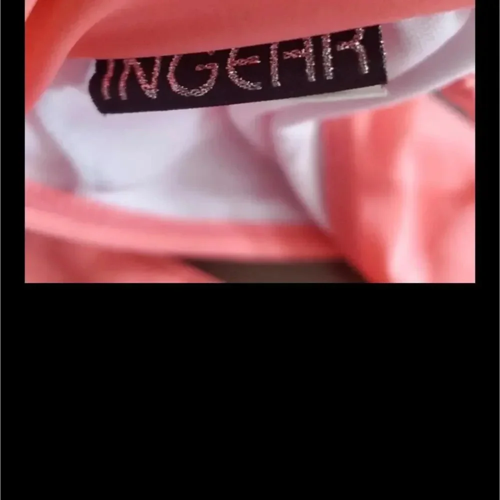 Ingear Ruffled Bikini Top - Medium - Picture 4 of 4